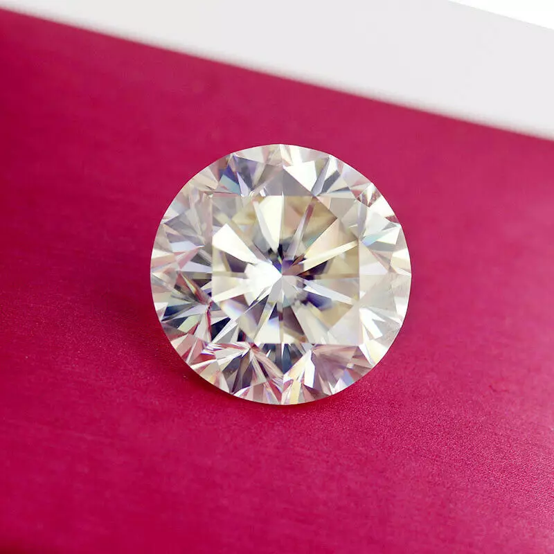 Moissanite 3 Carat Round