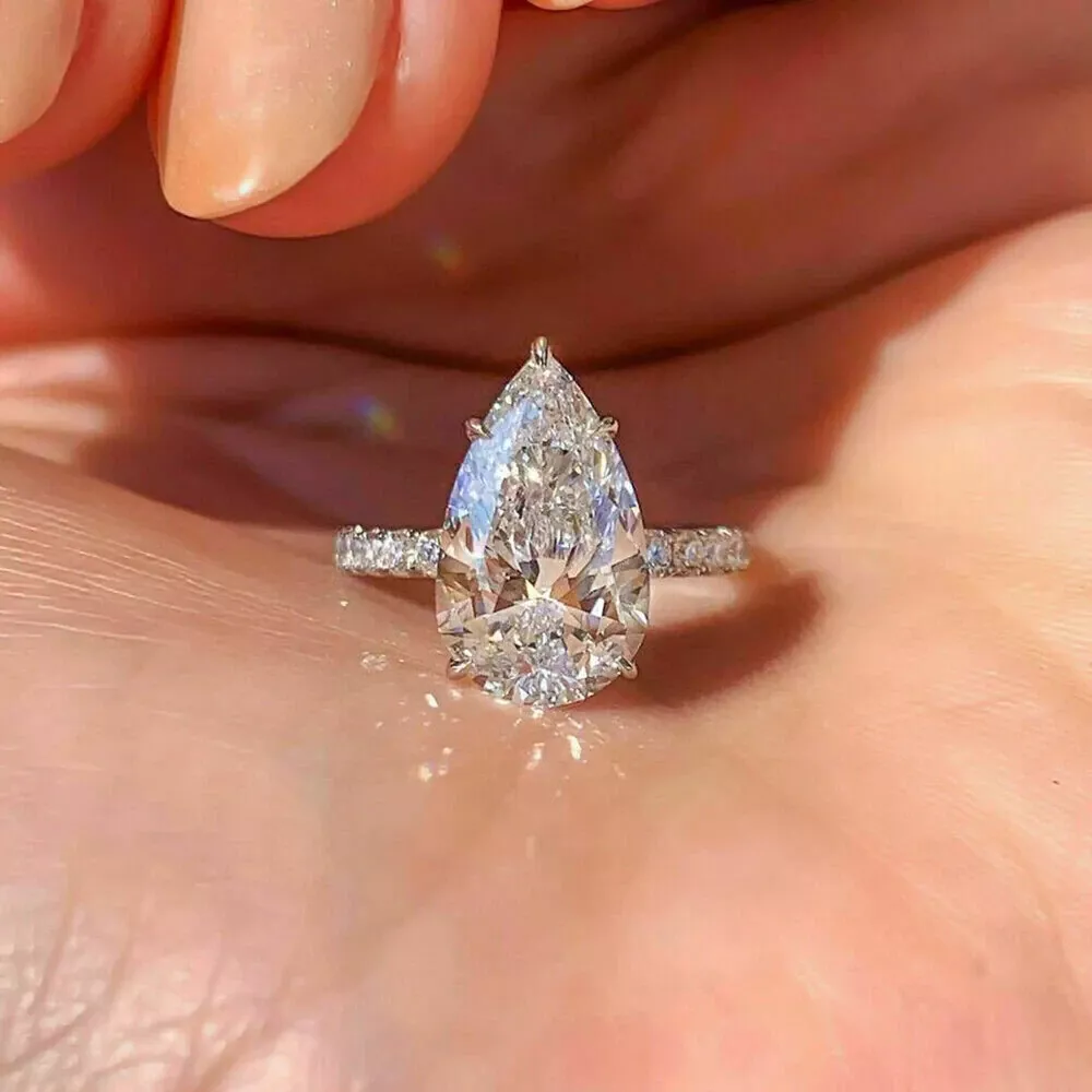 Moissanite 1Carat Pear GGA Certified